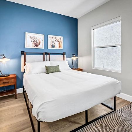Single Bedroom - Queen Size. Heart Of Downtown Vista Eksteriør bilde